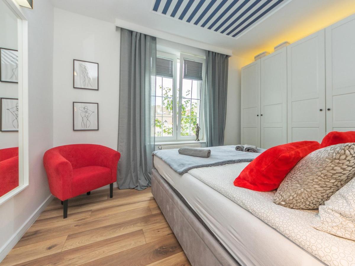 Bh Properties, Długa 69 * Gdańsk